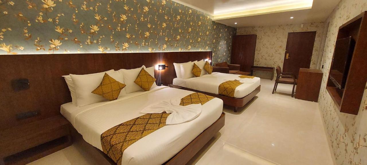 Hotel Madhuban Silvassa Exterior foto